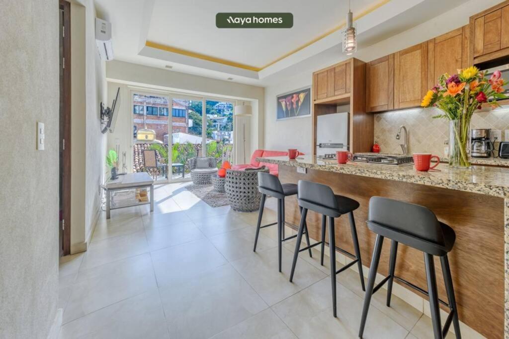 Apartamento Chic W/rooftop Pool - Ocean View - King Bed Puerto Vallarta